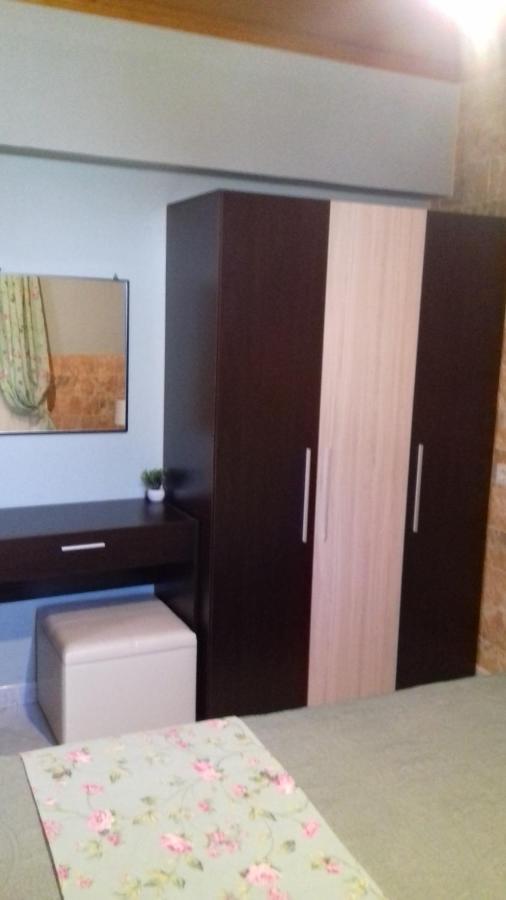 Annas Apartment Szikiá Kültér fotó